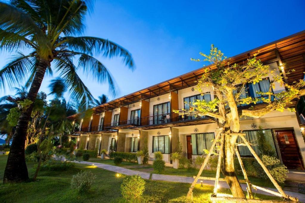 Seesea Resort Сатун Екстериор снимка